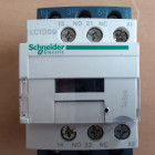 Stykač 24V; 9A typ SCHNEIDER LC1D09 – fotografia 1